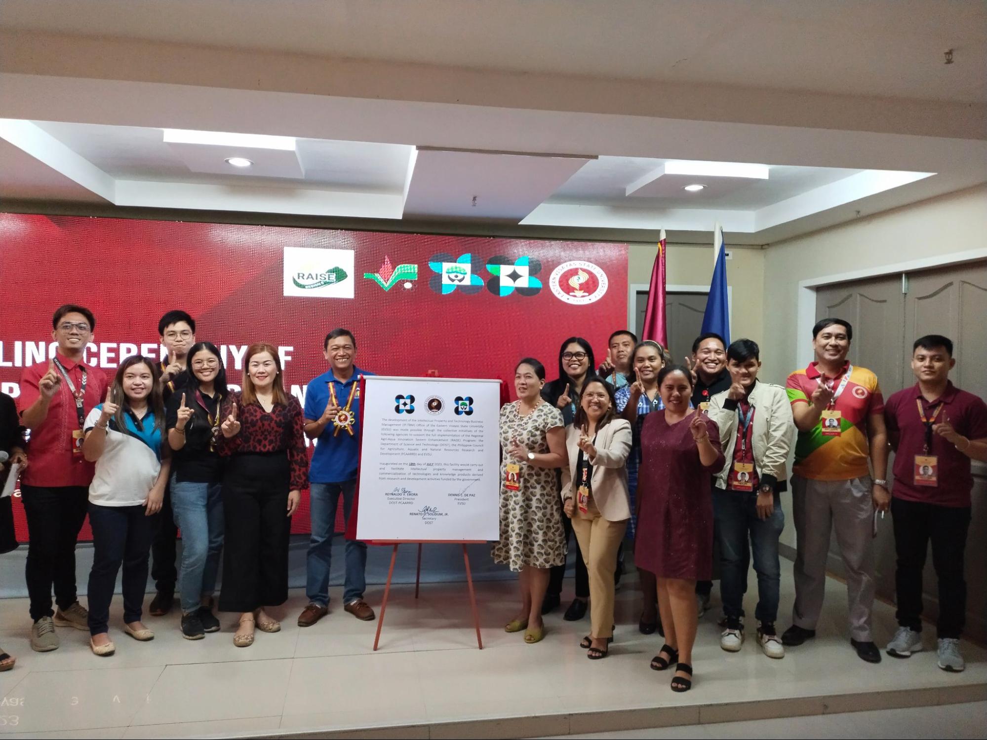 Dir. Catibog, together with the EVSU IPTBM Project Team headed by Dr. Carnice, led the ceremonial unveiling of the EVSU IPTBM Marker. Image Credit: TTPD-PCAARRD