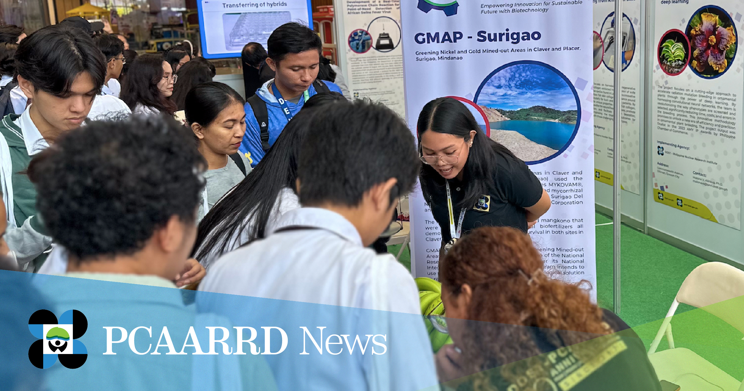 Ms. Alissa Carol M. Ibarra of CRD, DOST-PCAARRD sharing information about the technologies displayed at the DOST-PCAARRD exhibit booth. (Image Credit: Crops Research Division, DOST-PCAARRD)
